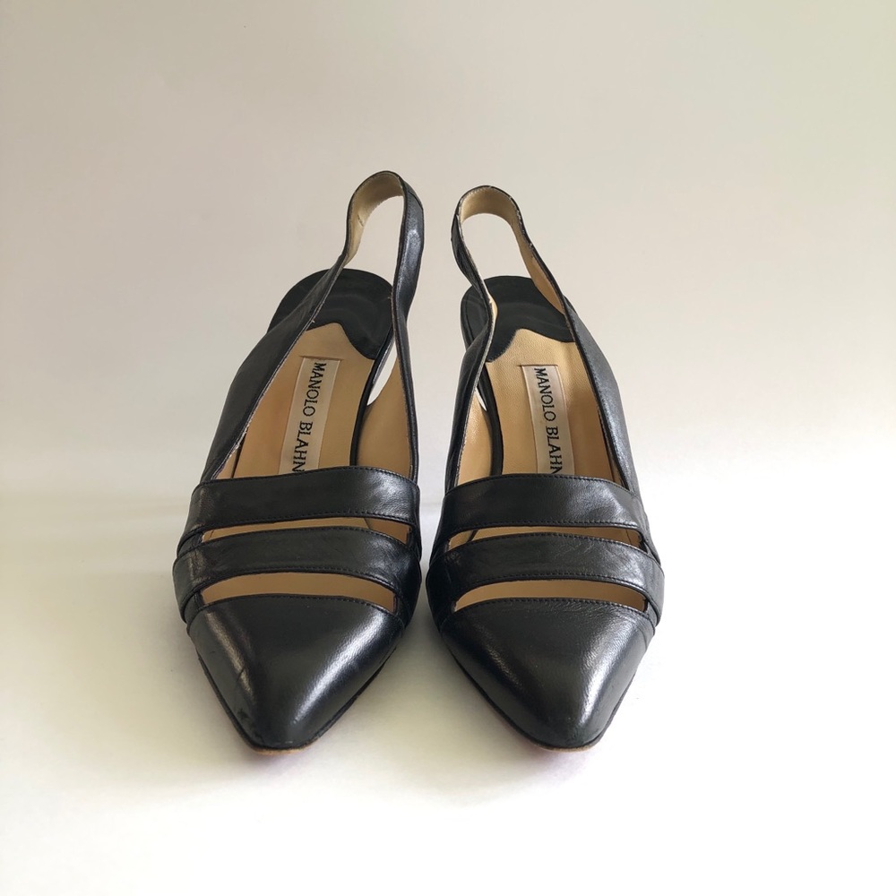 Manolo Blahnik Leather Pointed Toe Slingback Pumps - Picture 4 of 10